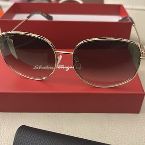 NWT. Salvatore Ferragamo Sunglasses